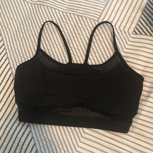 Black sports bra